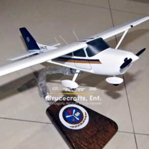 Model of Cessna 172 SFC (VH-LTL) with detailed craftsmanship.